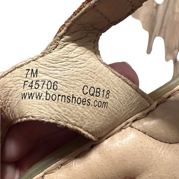 Born boho brown leather braided t-strap Velcro closure sandal - Picture 10 of 10